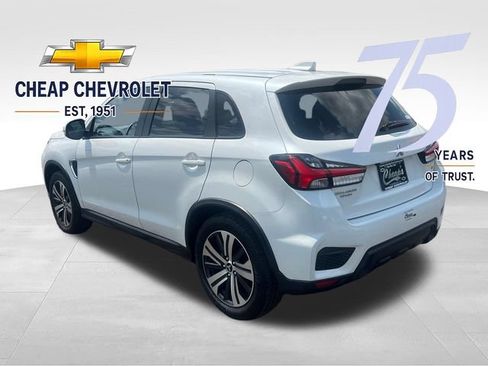 Used 2020 Mitsubishi Outlander Sport SE AWD/4WD image 3