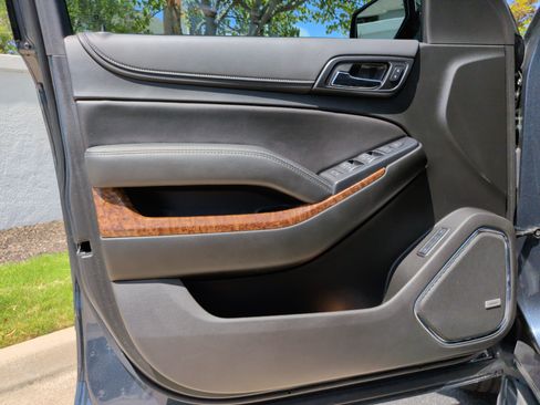 Used 2019 Chevrolet Tahoe Premier RWD image 29