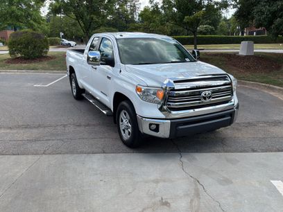 Used 2016 Toyota Tundra SR5 w/ SR5 Upgrade Package
