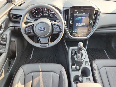 Used 2024 Subaru Crosstrek 2.5i Limited AWD/4WD image 11