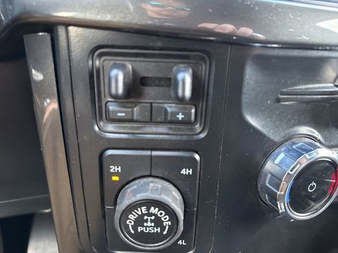 Used 2022 Ford F150 XLT w/ Equipment Group 302A High image 18