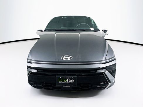 Used 2024 Hyundai Sonata SEL FWD image 2