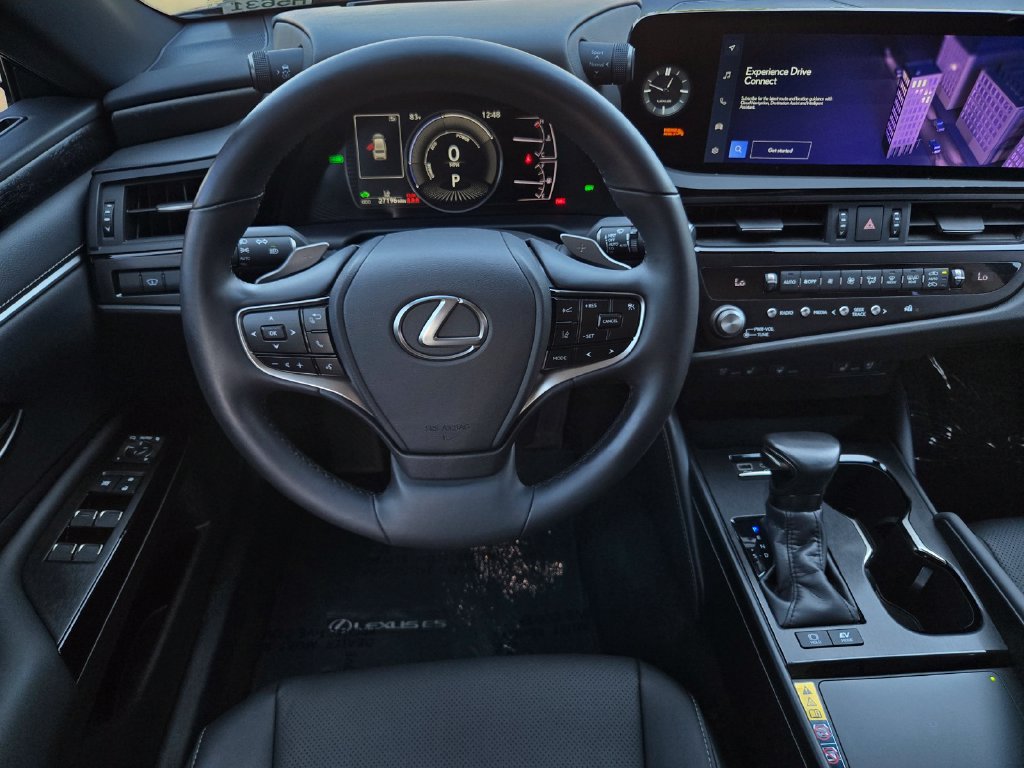 Used 2025 Lexus ES 300h w/ Premium Package FWD image 14
