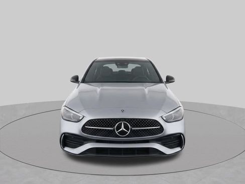 Used 2025 Mercedes-Benz C 300 4MATIC Sedan image 5