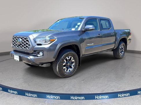 Used 2023 Toyota Tacoma TRD Off-Road w/ Technology Package AWD/4WD image 1