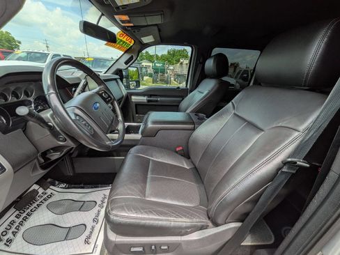 Used 2016 Ford F250 Lariat RWD image 12