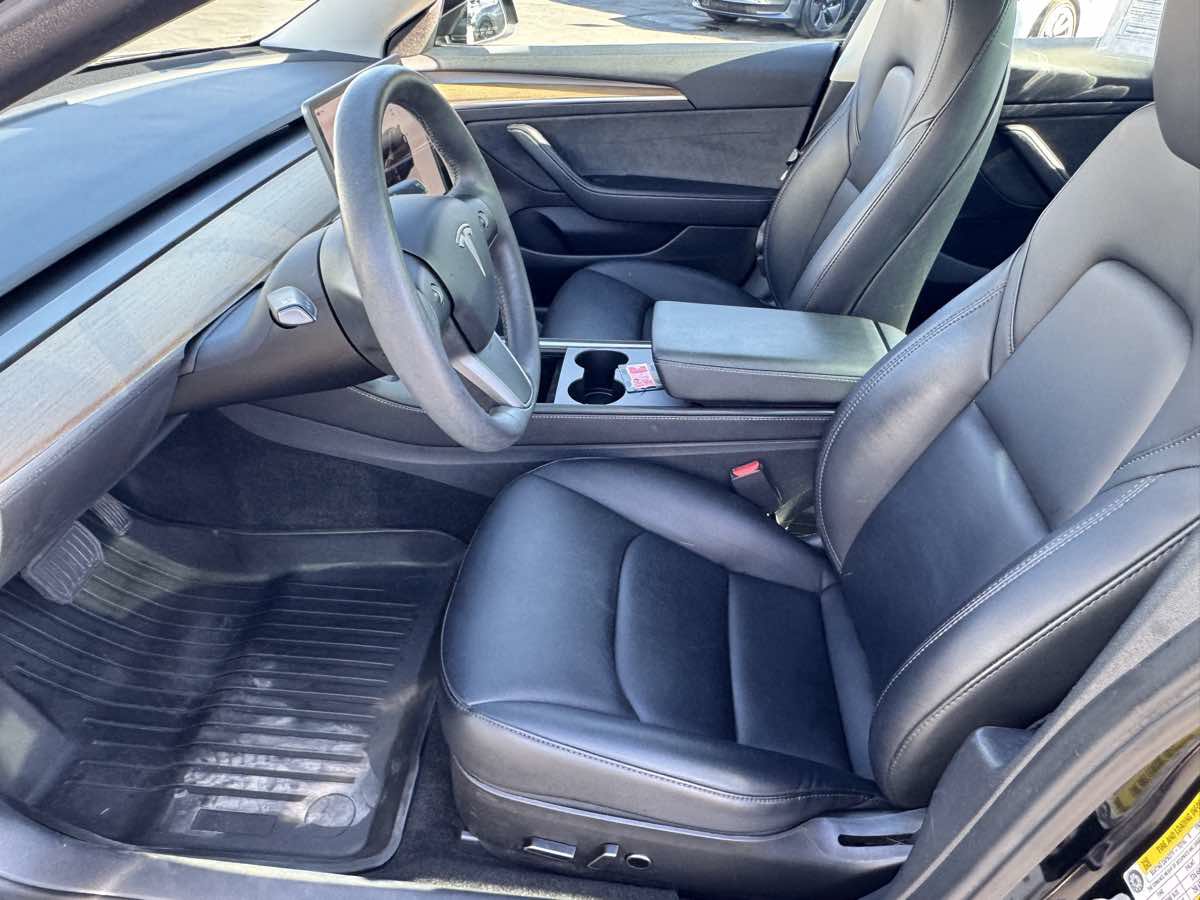 Used 2023 Tesla Model 3 Standard Range RWD image 27