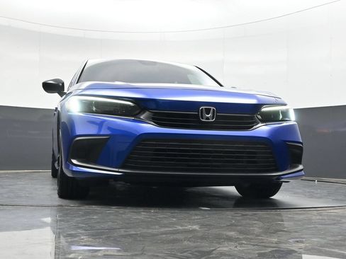 Certified 2024 Honda Civic Sport image 29