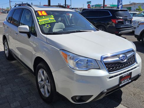 Used 2016 Subaru Forester 2.5i Premium AWD/4WD image 1