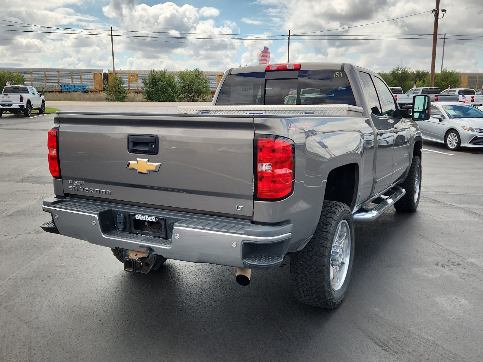 Used 2017 Chevrolet Silverado 2500 LT w/ All Star Edition AWD/4WD image 4