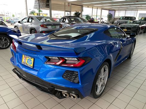 Used 2025 Chevrolet Corvette Stingray Coupe w/ Z51 Performance Package RWD image 8