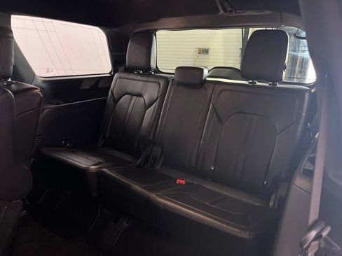 Used 2019 Ford Expedition Limited AWD/4WD image 20