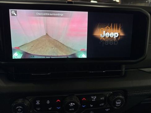 New 2026 Jeep Gladiator Mojave image 19