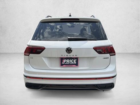 Used 2023 Volkswagen Tiguan SE R-Line AWD/4WD image 6