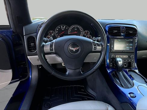Used 2007 Chevrolet Corvette Convertible w/ Preferred Equipment Group RWD image 5