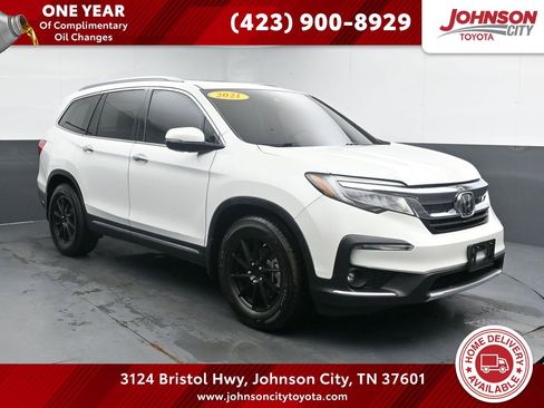 Used 2021 Honda Pilot Touring image 1