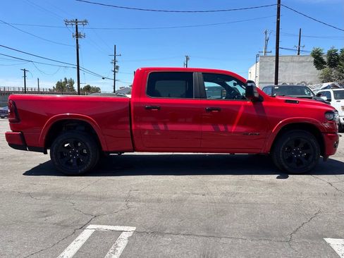 Used 2025 RAM 1500 Big Horn AWD/4WD image 3