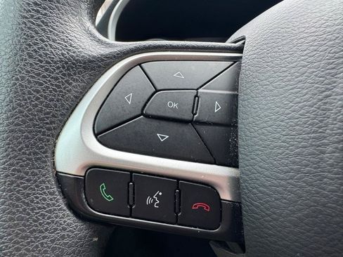 Used 2019 Jeep Compass Sport FWD image 10