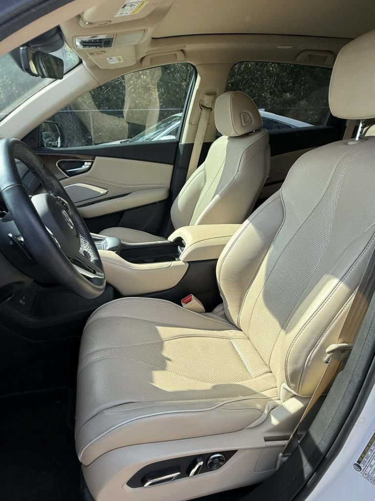 Used 2019 Acura RDX w/ Advance Package FWD image 11