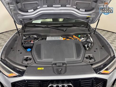 Used 2023 Audi e-tron Prestige w/ Prestige Package AWD/4WD image 26