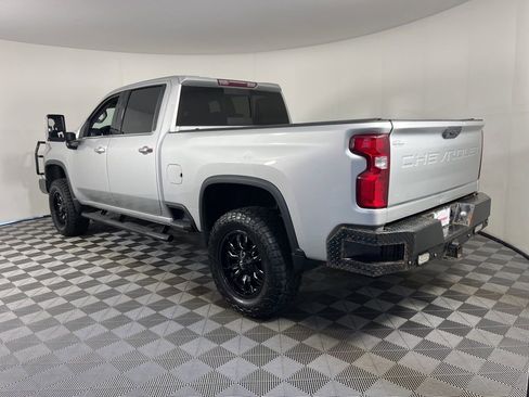 Used 2020 Chevrolet Silverado 2500 LTZ w/ LTZ Texas Edition image 10
