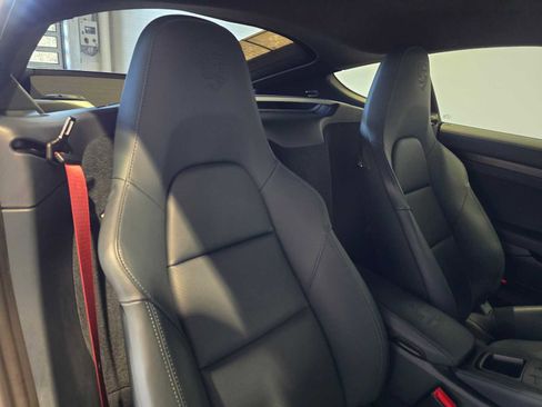 Used 2024 Porsche 718 Cayman GT4 image 12