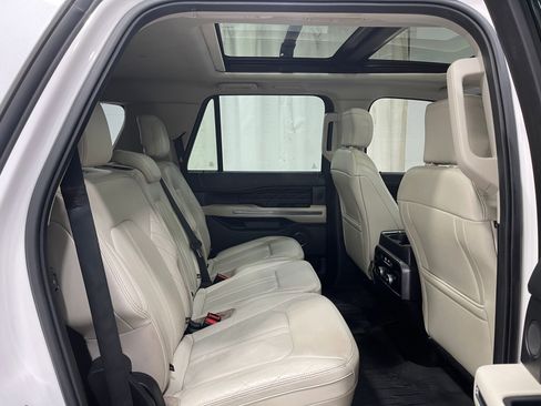 Used 2019 Ford Expedition Max Platinum image 33