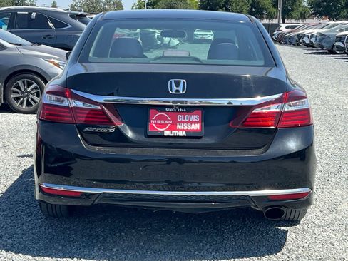 Used 2016 Honda Accord LX image 8