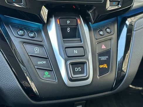 Used 2025 Honda Odyssey Elite image 25