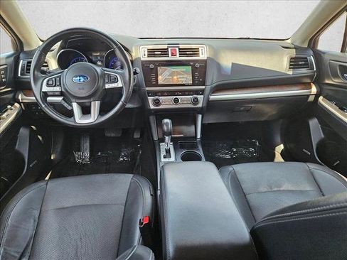Used 2017 Subaru Outback 3.6R Limited AWD/4WD image 20