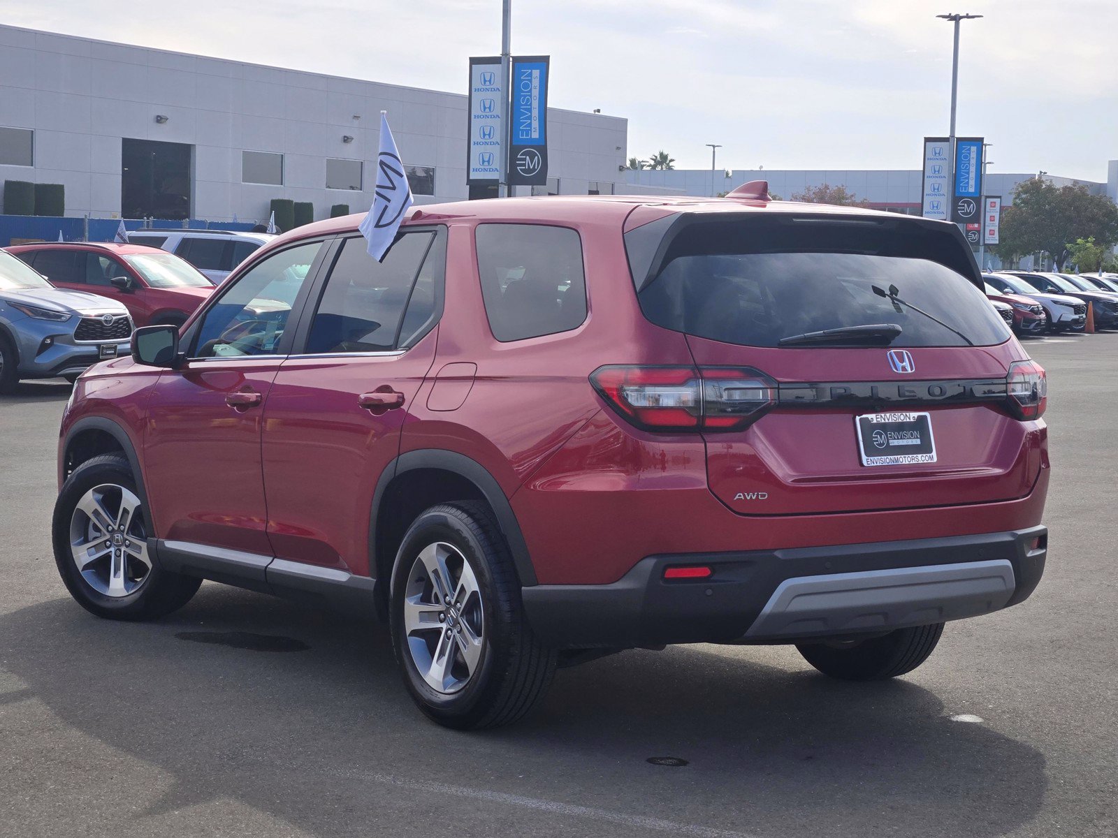 Certified 2025 Honda Pilot EX-L image 5