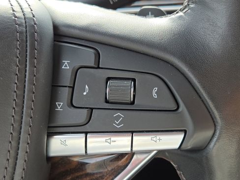Used 2022 Cadillac Escalade Sport Platinum AWD/4WD image 26