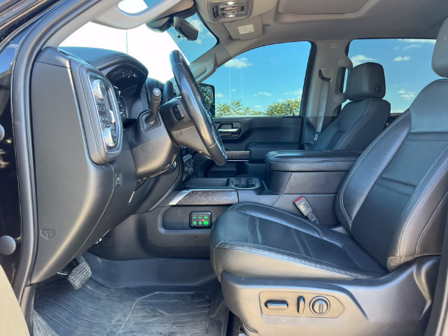 Used 2020 GMC Sierra 3500 Denali w/ Denali Ultimate Package AWD/4WD image 4