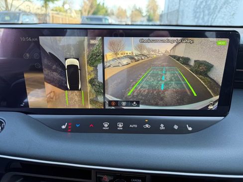 New 2026 Nissan Leaf Platinum+ w/ Cargo Package (Platinum+) image 24