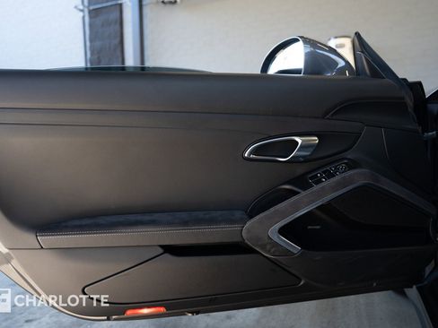 Used 2019 Porsche 911 GT3 RWD image 17
