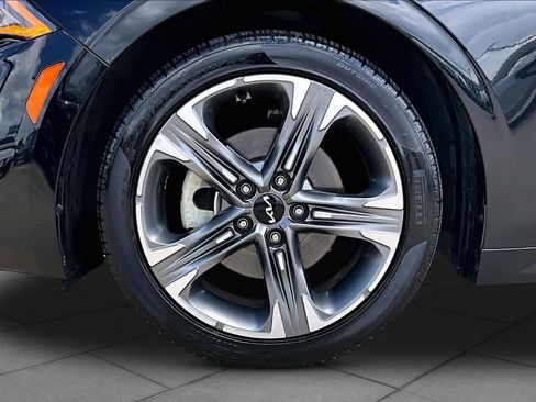 Used 2024 Kia K5 EX w/ EX Premium Package FWD image 11