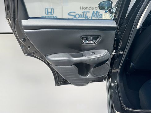 Used 2024 Honda HR-V LX image 24