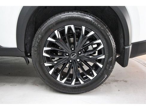 New 2026 Nissan Rogue Dark Armor image 6