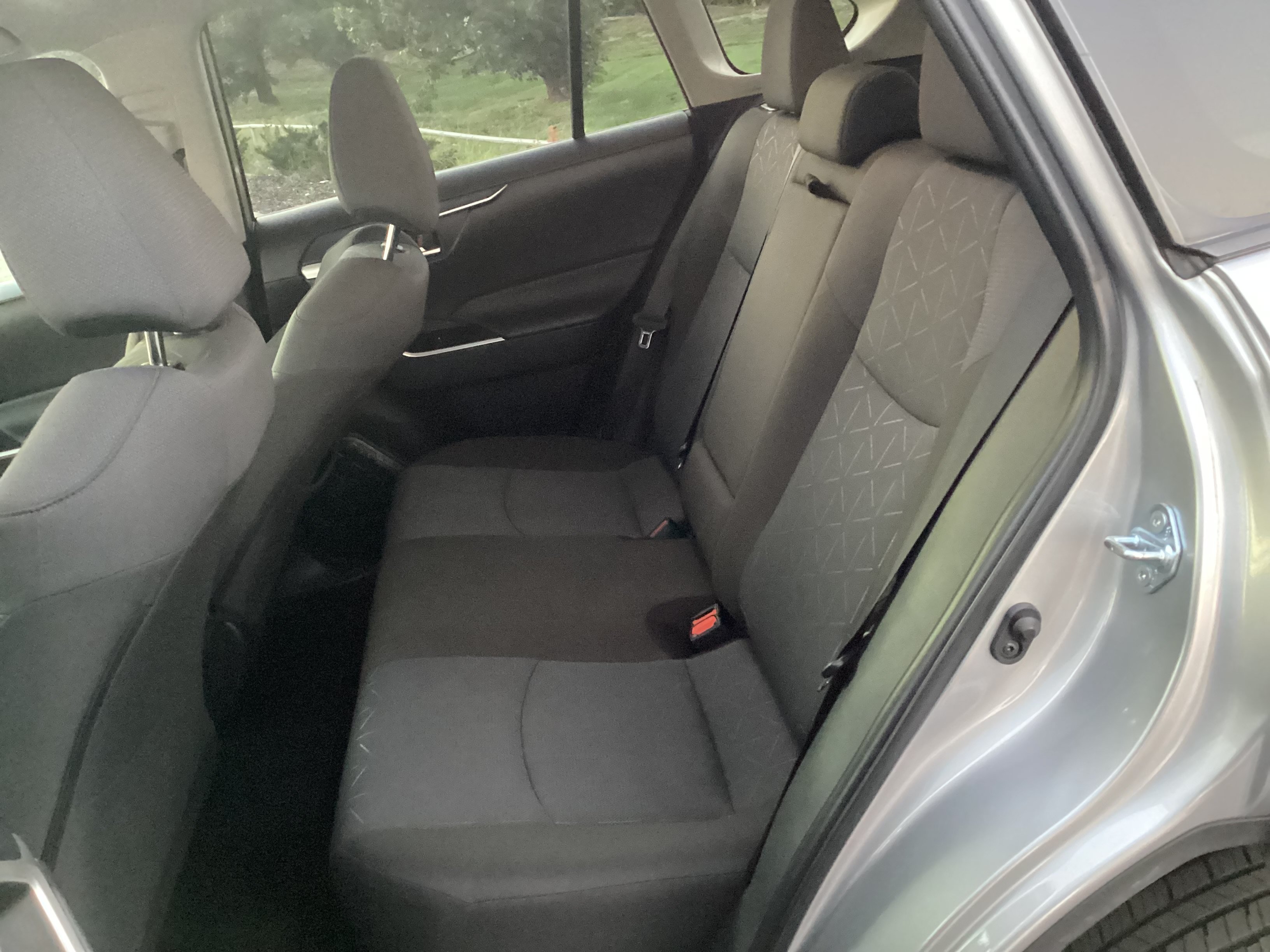Certified 2025 Toyota RAV4 XLE FWD image 4
