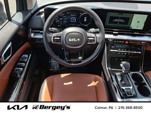 Certified 2024 Kia Carnival SX Prestige FWD image 14