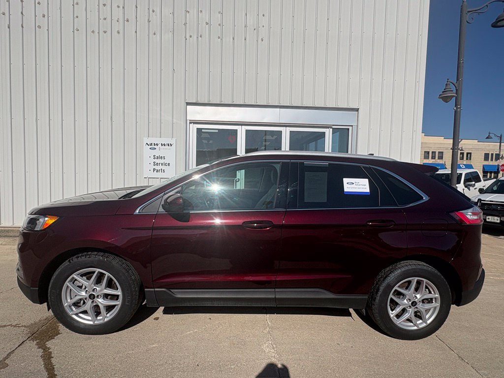 Used 2024 Ford Edge SEL w/ Convenience Package AWD/4WD image 2