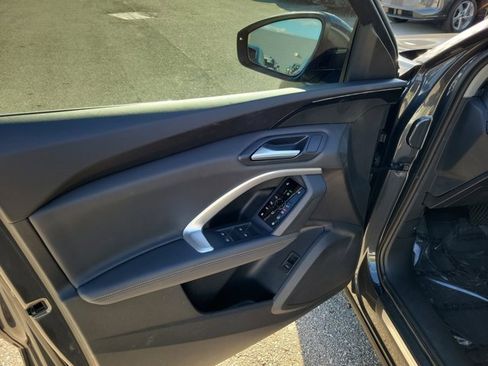 Certified 2025 Audi Q5 Premium w/ Convenience Package image 18