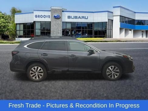Used 2024 Subaru Outback Premium AWD/4WD image 6