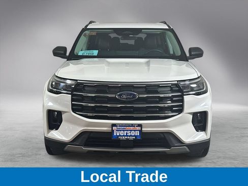 Used 2025 Ford Explorer Active w/ Active Comfort Package AWD/4WD image 3