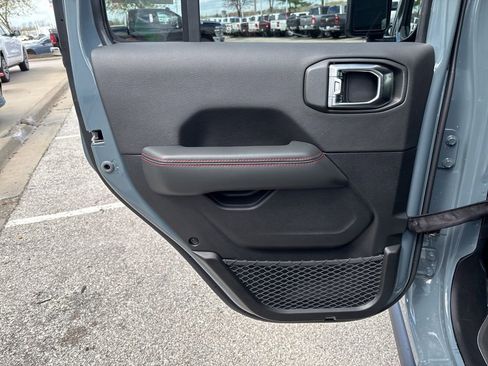 New 2026 Jeep Gladiator Rubicon image 40