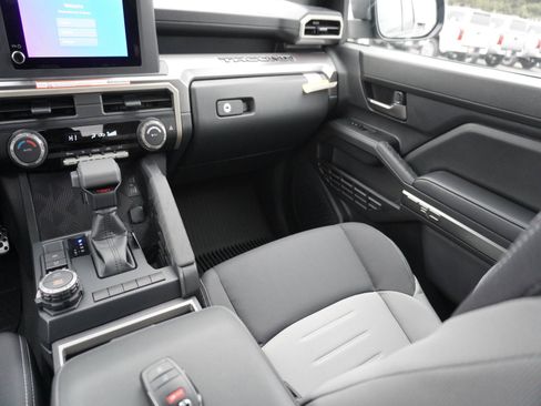 New 2026 Toyota Tacoma TRD Sport image 17