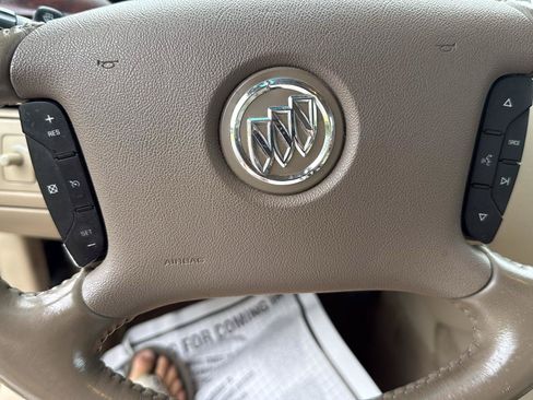 Used 2006 Buick Lucerne CXL w/ Luxury Package FWD image 13