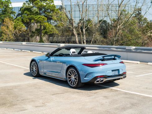 Used 2025 Mercedes-Benz SL 55 AMG 4MATIC image 22