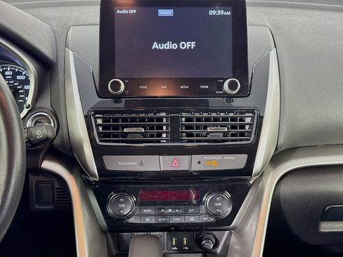 Used 2024 Mitsubishi Eclipse Cross SE image 35