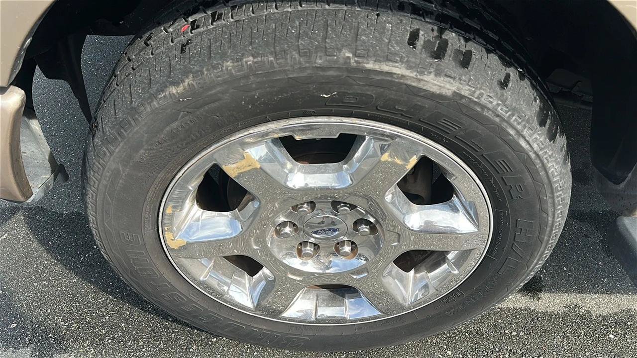 Used 2013 Ford F150 Lariat w/ Luxury Equipment Group AWD/4WD image 17
